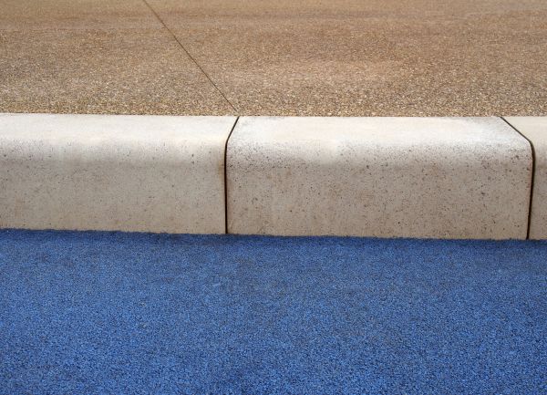 Curb And Sidewalk Installation in Delaware